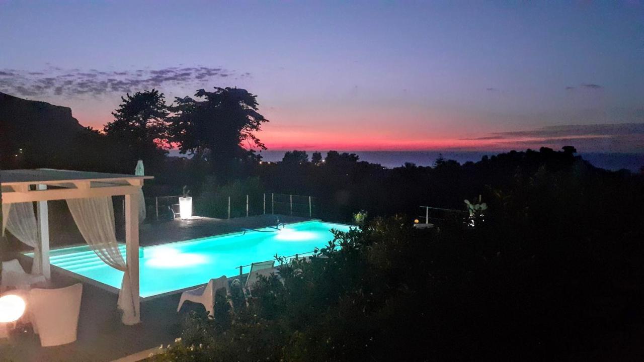 Villa Maria Una Finestra Sul Mare Valderice Exterior photo