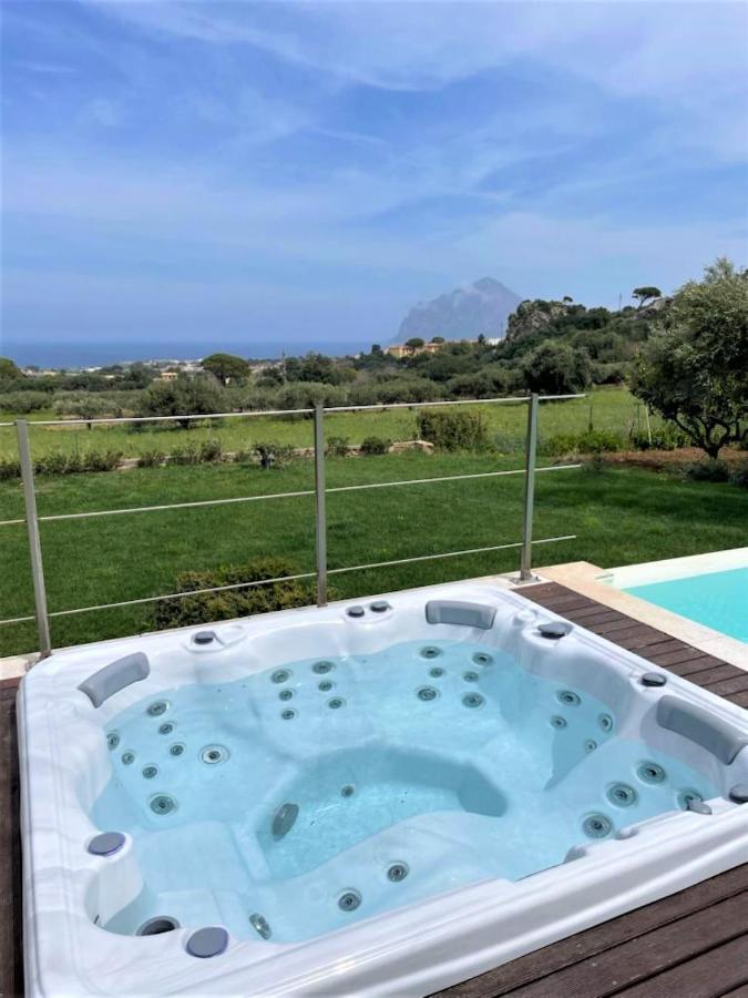 Villa Maria Una Finestra Sul Mare Valderice Exterior photo